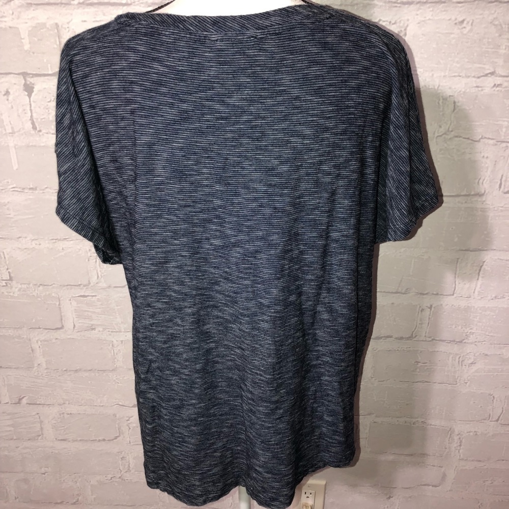 Deletta Basic Blue/Grey Top w/semi cap sleeve. H25 - Picture 6 of 7